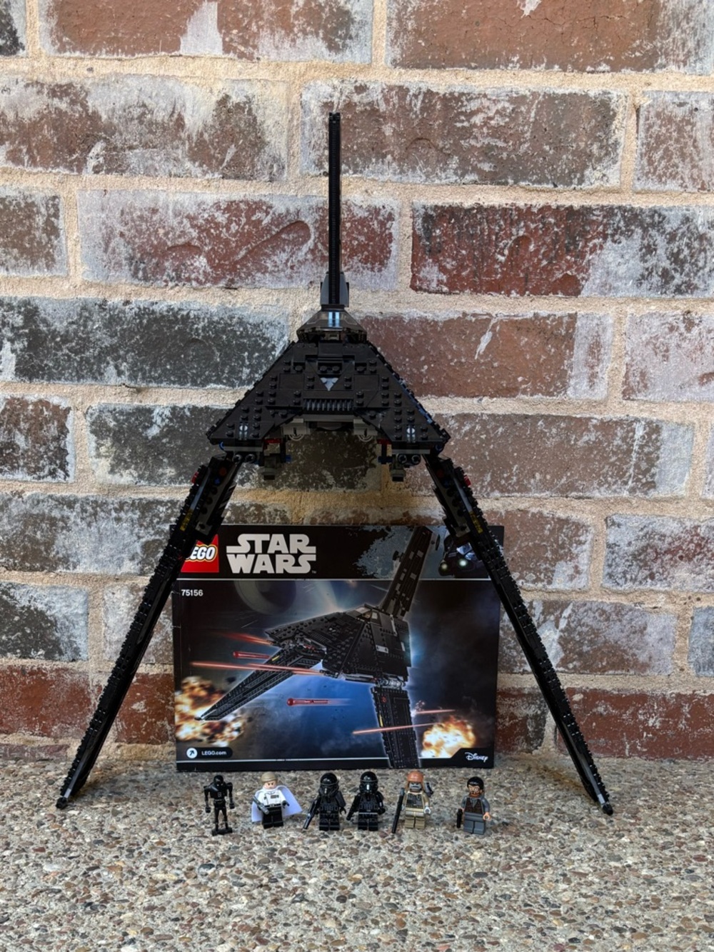 SOLD —— LEGO Star Wars: Krennic's Imperial Shuttle (75156) Complete No Box